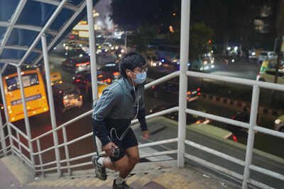 Delhi schools reopen as grap stage iii restrictions end check details here.jpg