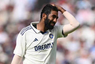 England v india 4th rothesay test match day three.jpg