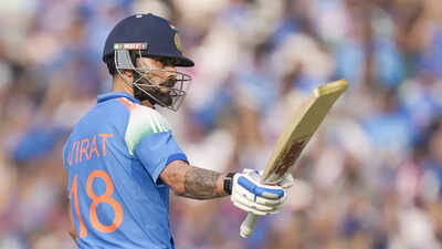 1764833819 virat kohli.jpg
