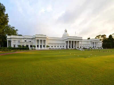 5 iit roorkee scholarships every student should know about check who is eligible to apply and amount.jpeg