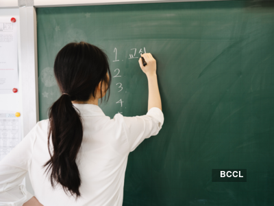 5 teaching jobs expiring in december 2025.jpg