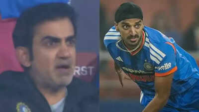 Gautam gambhir and arshdeep singh.jpg