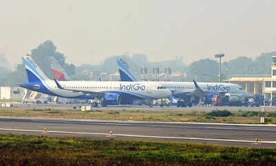 Patna dec 06 ani indigo aircrafts at jaiprakash narayan international airpor.jpg
