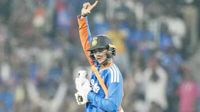 Abhishek 2301 pti.jpg