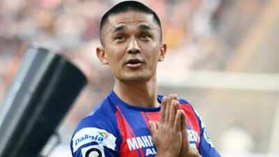 Sunil chhetri ani photo.jpg