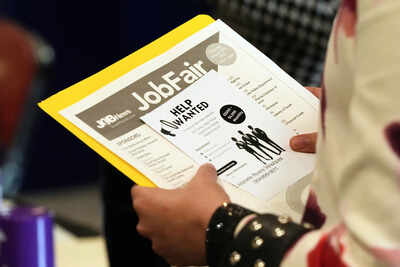 Us adds only 50000 jobs in december a fragile finish to a volatile year for the us job market.jpg