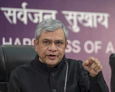 Ashwini vaishnaw addresses media.jpg