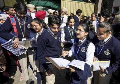 Cbse board exams 2026 from today centre instructions and important checklist for students.jpg