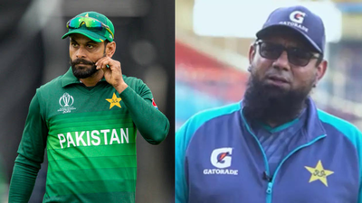 Mohammad hafeez and saqlain mushtaq.jpg