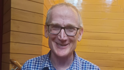 Prof duncan lorimer.jpg