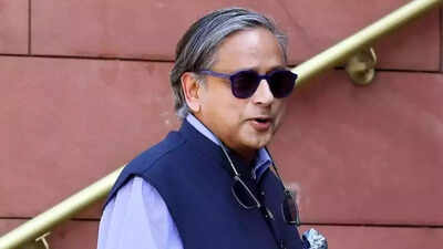 Shashi tharoor.jpg