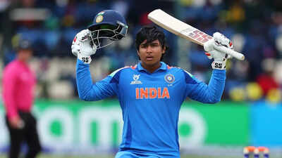 Vaibhav sooryavanshi century.jpg