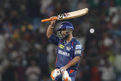 2025 ipl lucknow super giants v royal challengers bengaluru.jpg