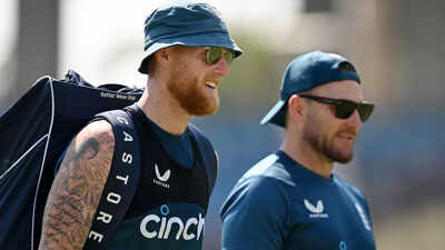 Ben stokes and brendon mccullum.jpg
