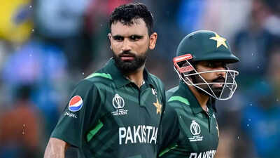 Fakhar zaman and babar azam afp photo.jpg