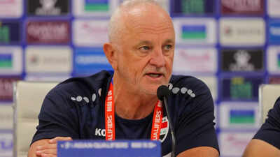 Graham arnold 1503 s.jpg