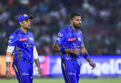 Jaipur mumbai indians39 captain hardik pandya with teammate suryakumar yadav dur.jpg