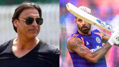Shoaib akhtar and hardik pandya.jpg