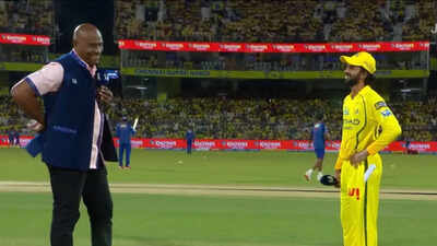Csk vs pbks toss screengrab.jpg