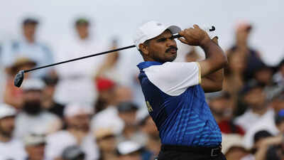 Guyancourt gaganjeet bhullar of india in action on the 7th tee during the thir.jpg