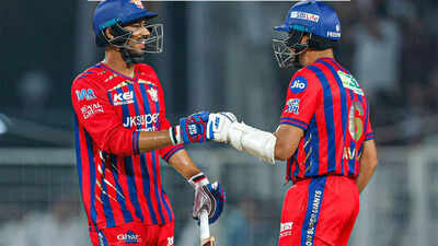 Mukul choudhary avesh khan.jpg