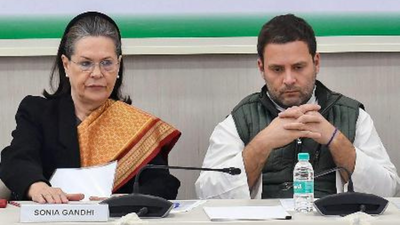 Sonia gandhi and rahul gandhi.jpg