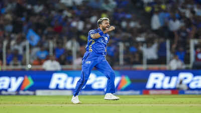 Ahmedabad apr 20 ani mumbai indians39 skipper hardik pandya celebrates the wi.jpg