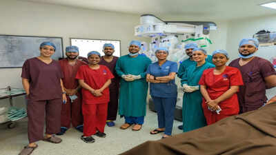 Bedside team at tieten medicity hospital.jpg