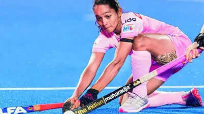 Hina bano.jpg