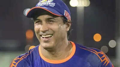 Robin singh.jpg