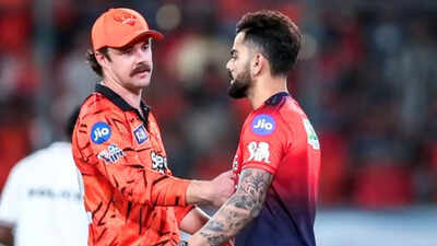 Travis head and virat kohli ani photo.jpg