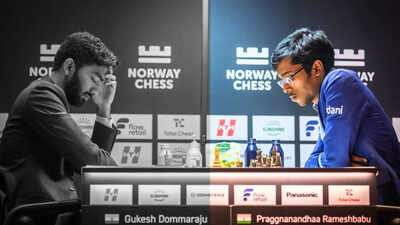 D gukesh vs r praggnanandhaa.jpg