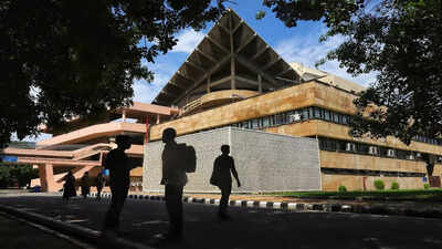 Iit delhi signs mous with 18 nits to boost research student exchange and academic mobility.jpg