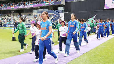 India pak womens 1506 c.jpg