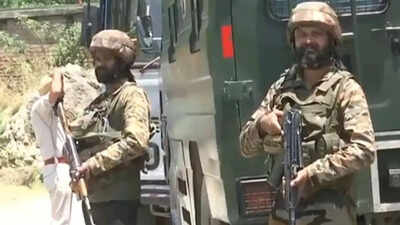 Indian army soldier dies after accidental fall during operation sheruwali in rajouri.jpg
