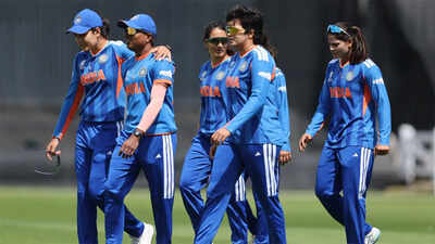 Inia women 0806 bcci.jpg