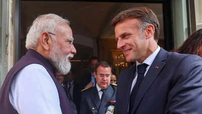 Modi macron meeting.jpg