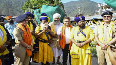 Nihangs end standoff at rudraprayag gurdwara.jpg