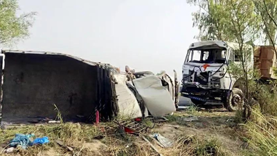 Road accident.jpg
