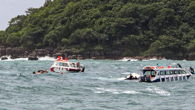 1783913330 vietnam boat tragedy.jpg
