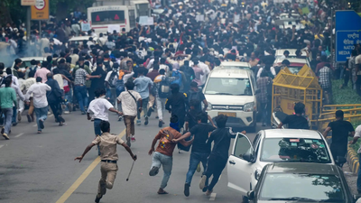 Cjp has accused delhi police of committing brutality at students during july 20 march.jpg