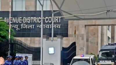Court directs director of prosecution to depute public prosecutor to represent cbi in neet paper lea.jpeg