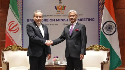 Jaishankar with iran fm.jpg