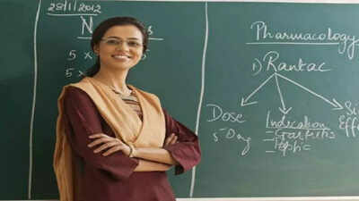 Karnataka launches statewide teacher training programme to strengthen bilingual education in governm.jpeg
