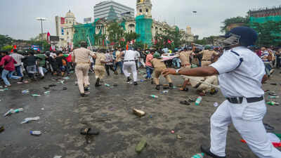 Sfi and cjp protest rally in kolkata.jpg