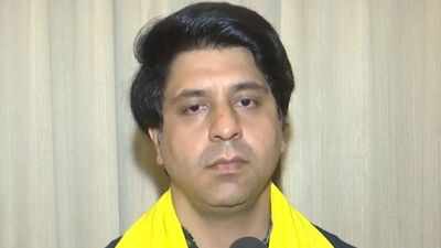 Shehzad poonawalla.jpg