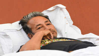 Sonam wangchuk being continuously monitored kidney risk if fasting continues safdarjung hospital.jpg