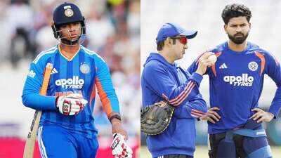 Vaibhav gambhir iyer 1407.jpg