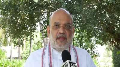 Amit shah attacks congress over decision to sing only first two stanzas of vande mataram.jpg