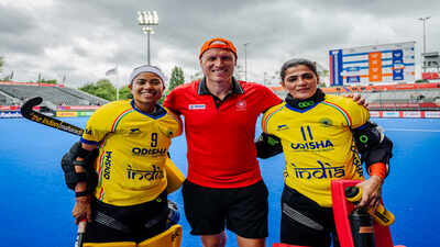 Bichu with blaak amp savita.jpg